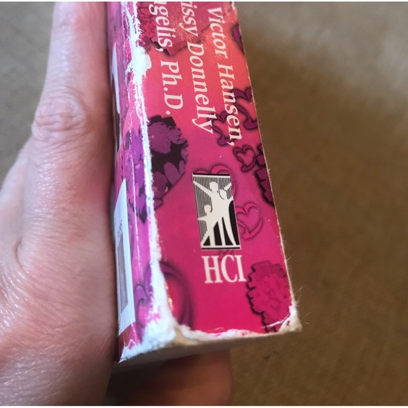 Chicken Soup For the Soul Inspirational Stories about Love and Relationships - Picture 11 of 11